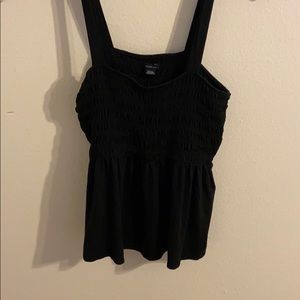 SUPER cute black top and good quality!!